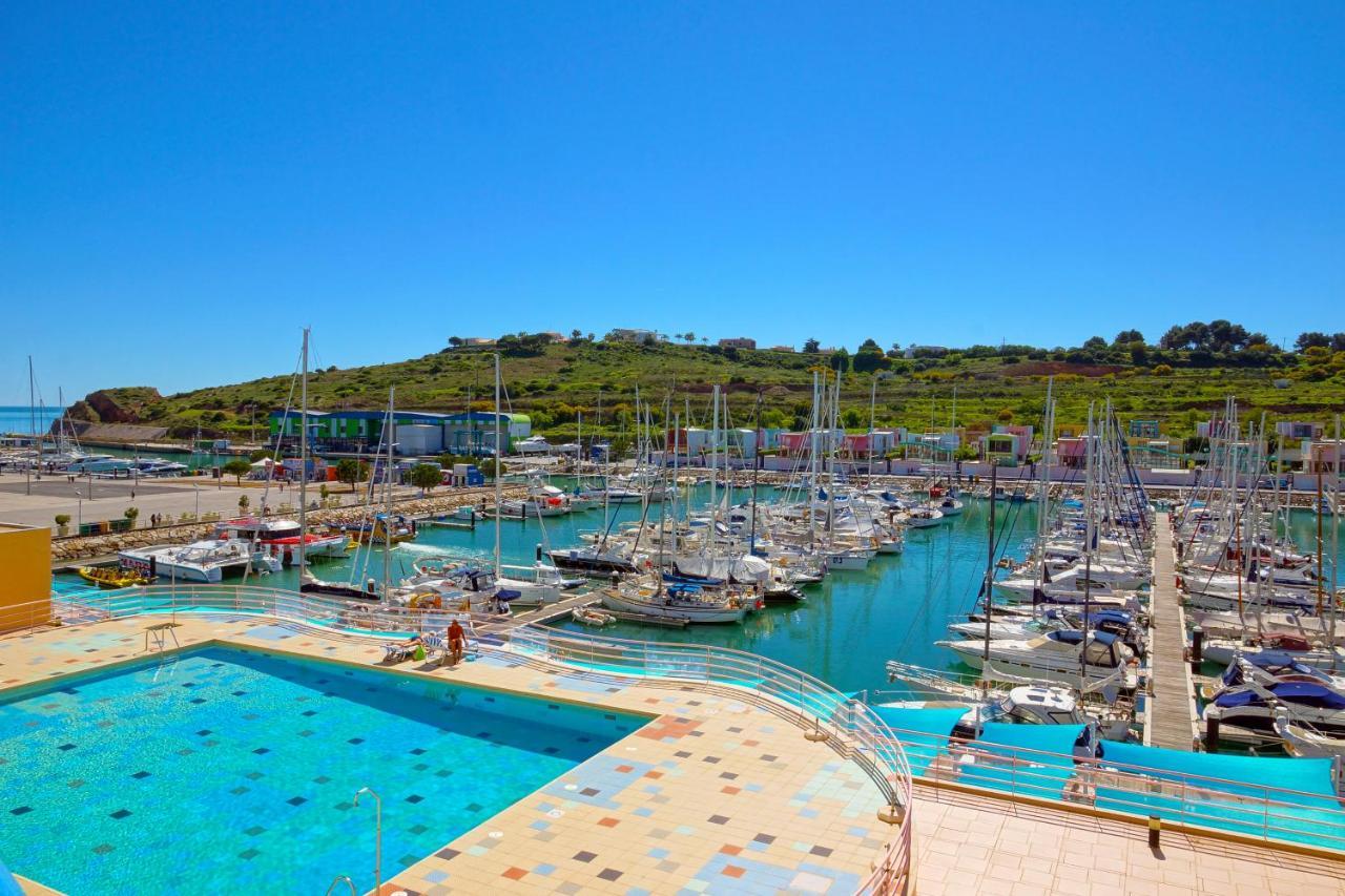 Marina Ocean Residence Αλμπουφέιρα Εξωτερικό φωτογραφία
